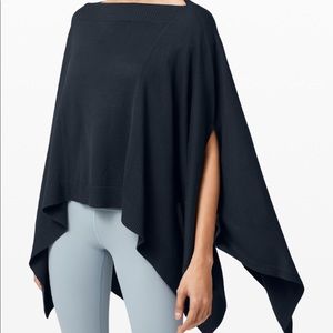 Lululemon Forward Flow Poncho